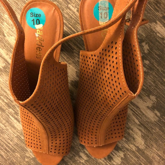 🌼 Madden NYC Shoes - New Without Box 🌼 - Picture 3 of 3